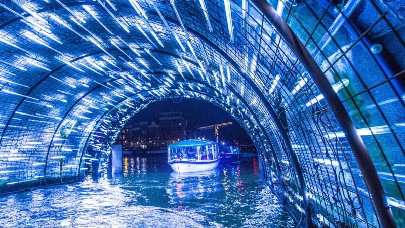 Private boattour during Amsterdam Light Festival